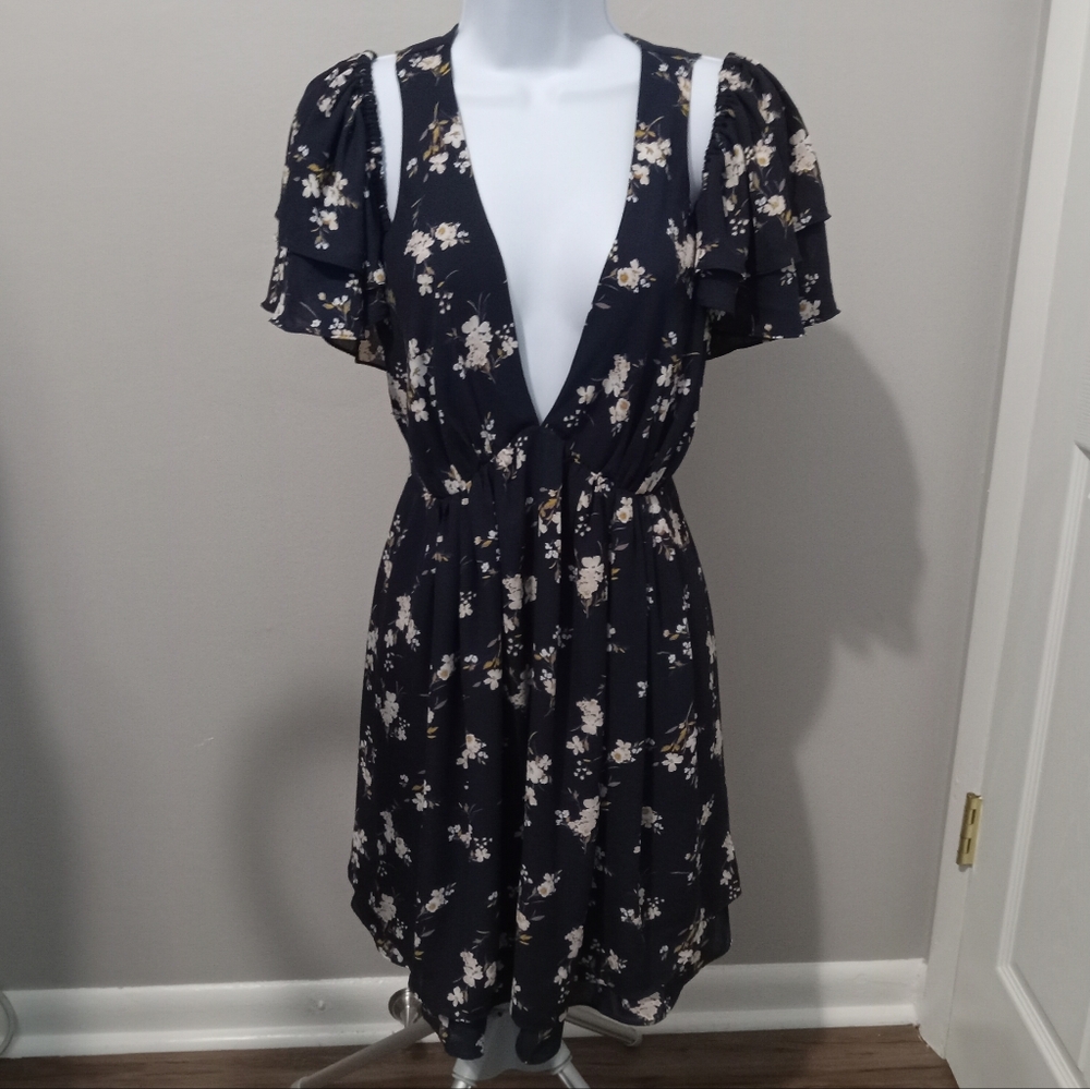 Olivaceous  Navy Blue Floral Plunge V-Neck Dress  Medium